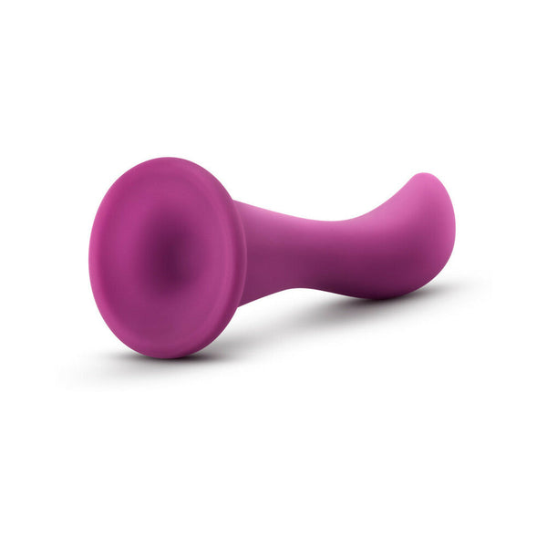 Bellatrix 6.25 in. Curved Dildo with Suction Cup Plum