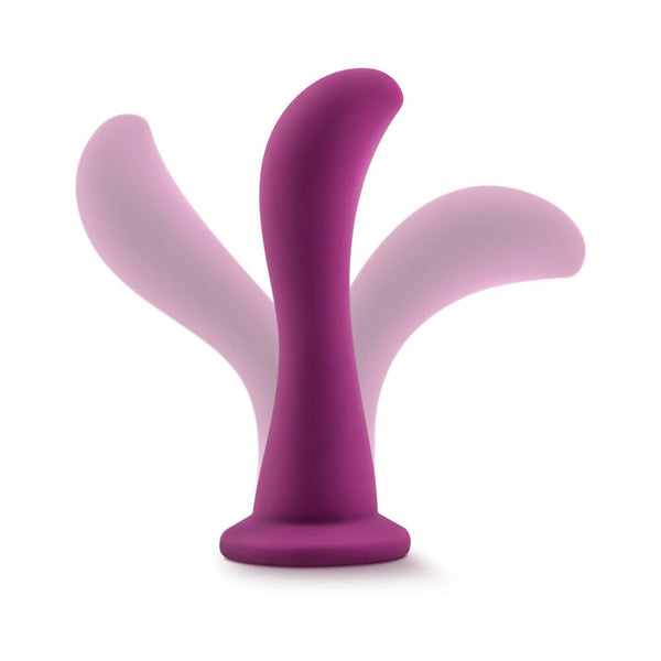 Bellatrix 6.25 in. Curved Dildo with Suction Cup Plum