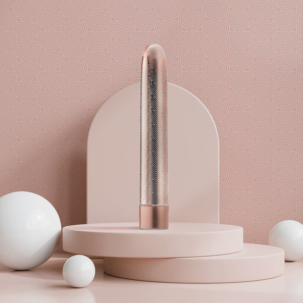 The Collection Lattice Limited Edition Rechargeable 7 in. Vibrator Rose Gold